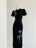Black Retro Modified Short Sleeved Cheongsam Dress Embroidered with Flowers 2026 Slim and Sophisticated Suitable for Daily Wear
